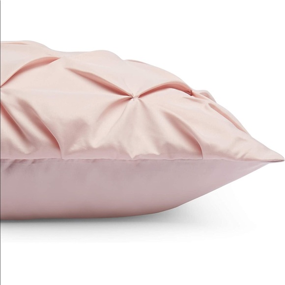 Luxury Home | New! ✨ Blush Pink King Size Lightweight Pleated Duvet Cover Set - Picture 3 of 6